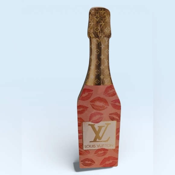 Louis Vuitton Other - Fashion Pink and Gold Art Piece